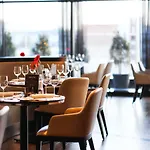 Doubletree By Hilton 5*
