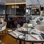Doubletree By Hilton Hotel