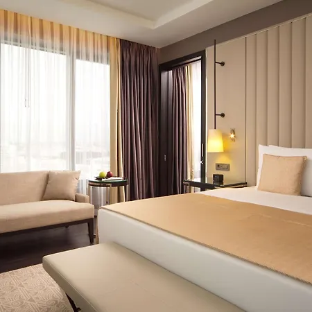 Hotel Doubletree By Hilton Minsk