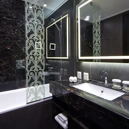 Hotel Doubletree By Hilton Minsk