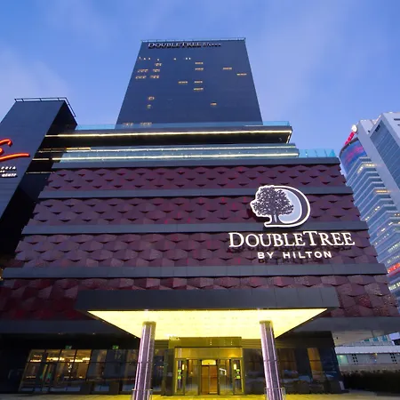 Готель Doubletree By Hilton Мінськ