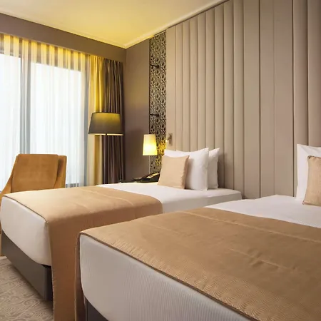 Doubletree By Hilton Hotel