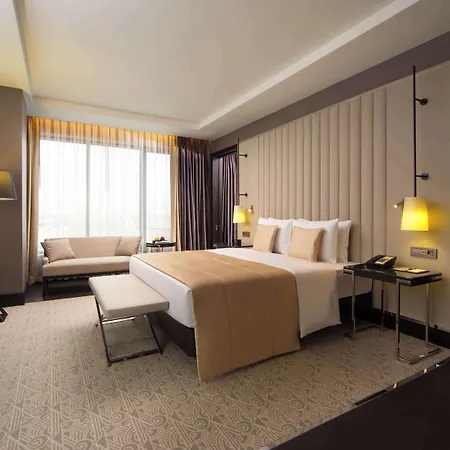 Doubletree By Hilton Hotel
