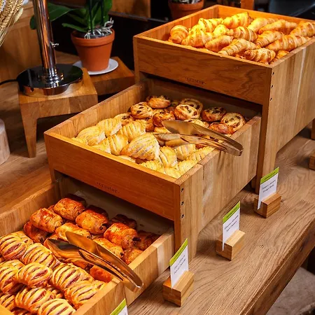 Doubletree By Hilton Hotel Minsk