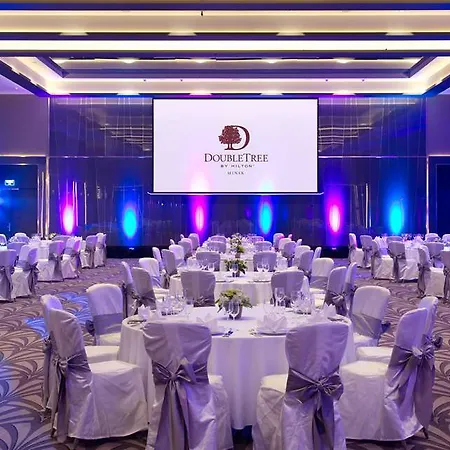 Hotel Doubletree By Hilton Minsk