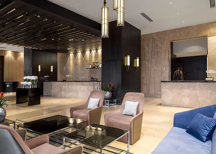 Готель Doubletree By Hilton