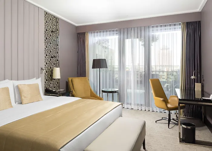 Doubletree By Hilton