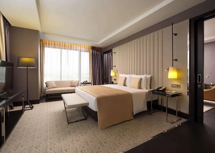 Doubletree By Hilton Готель