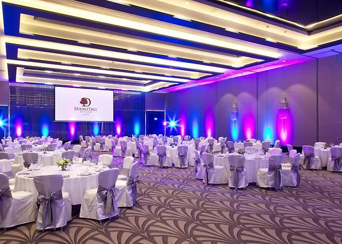 Doubletree By Hilton Готель 5*