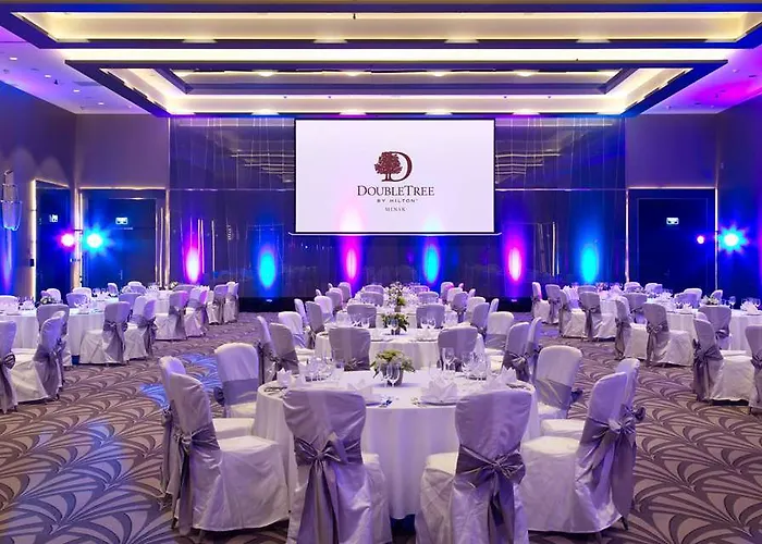 Готель Doubletree By Hilton Мінськ