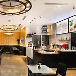 Doubletree By Hilton Hotel