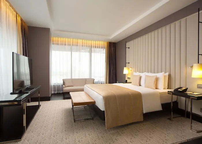 Doubletree By Hilton Hotel